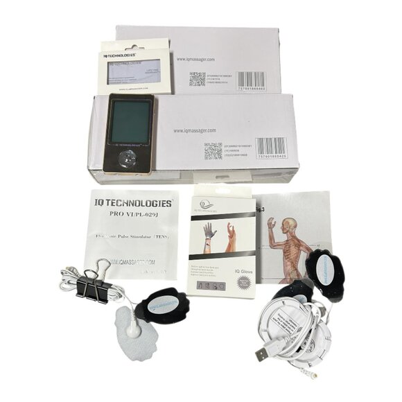 iQ Massager Digital Therapy Machine Includes Slippers, Glove, Pads Cables & More - Picture 1 of 9